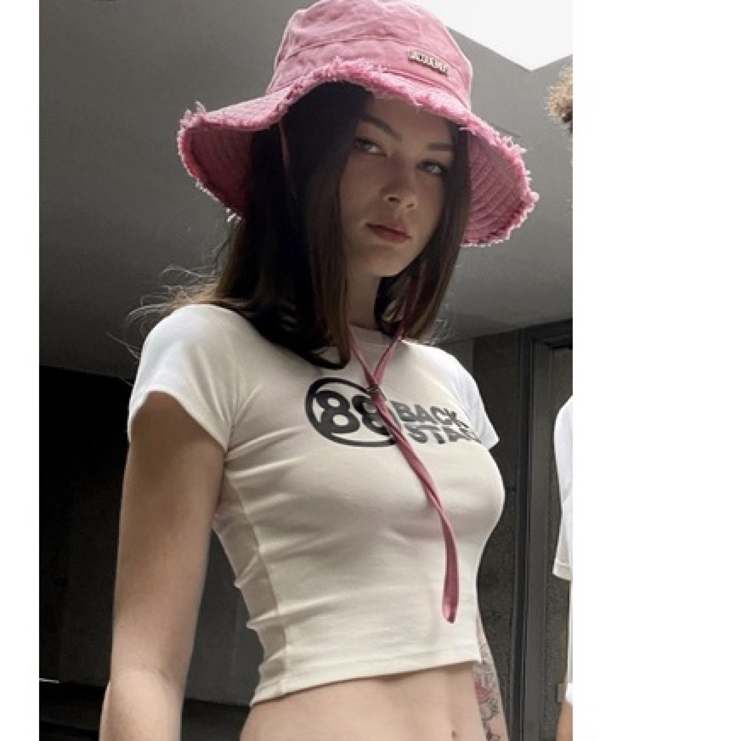 Áo thun tay lỡ BACKSTAGE88 Circle 88 TEE