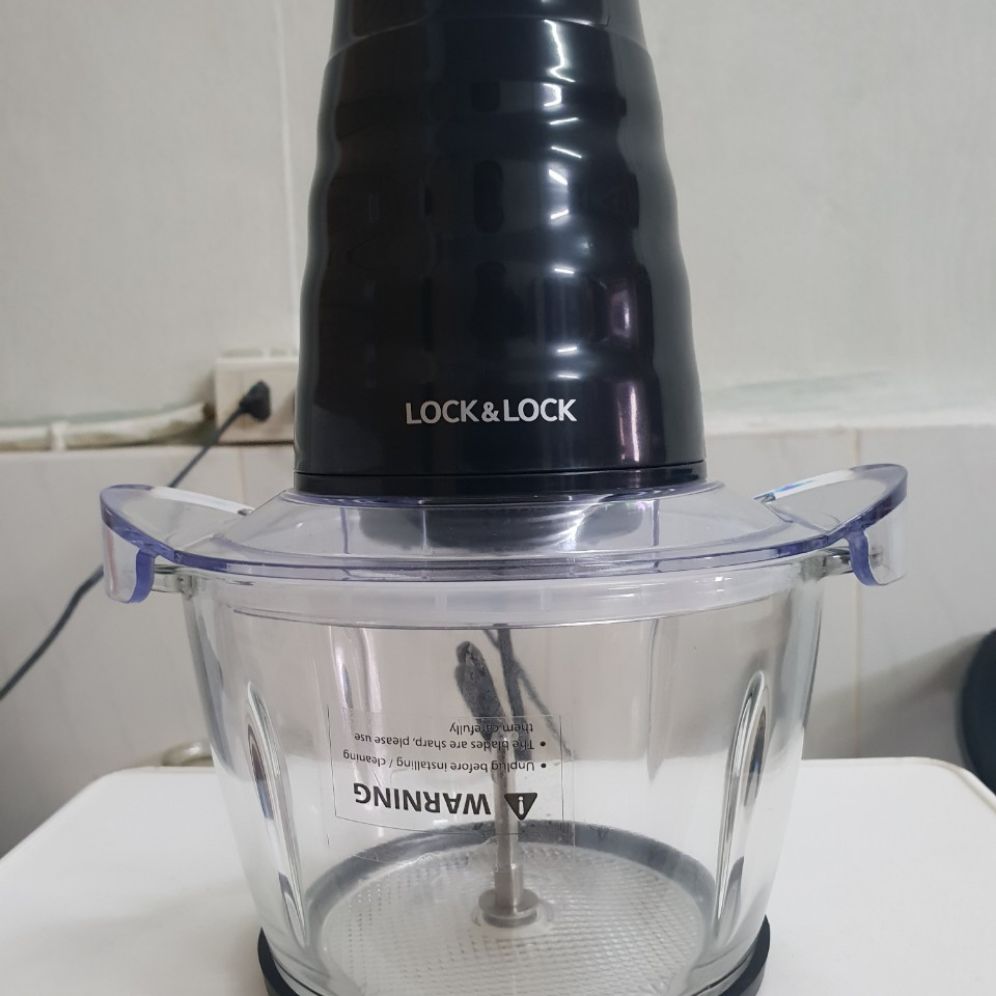 [HCM]MÁY XAY THỊT LOCK&LOCK MEAT CHOPPER 1 LÍT EJM156BLK