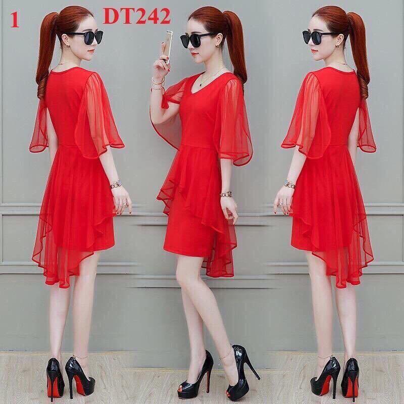 Đầm thiết kế đuôi tôm tay cánh dơi
