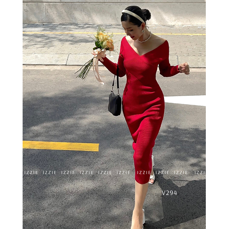 Váy body trễ vai chéo cổ IZZIE V294