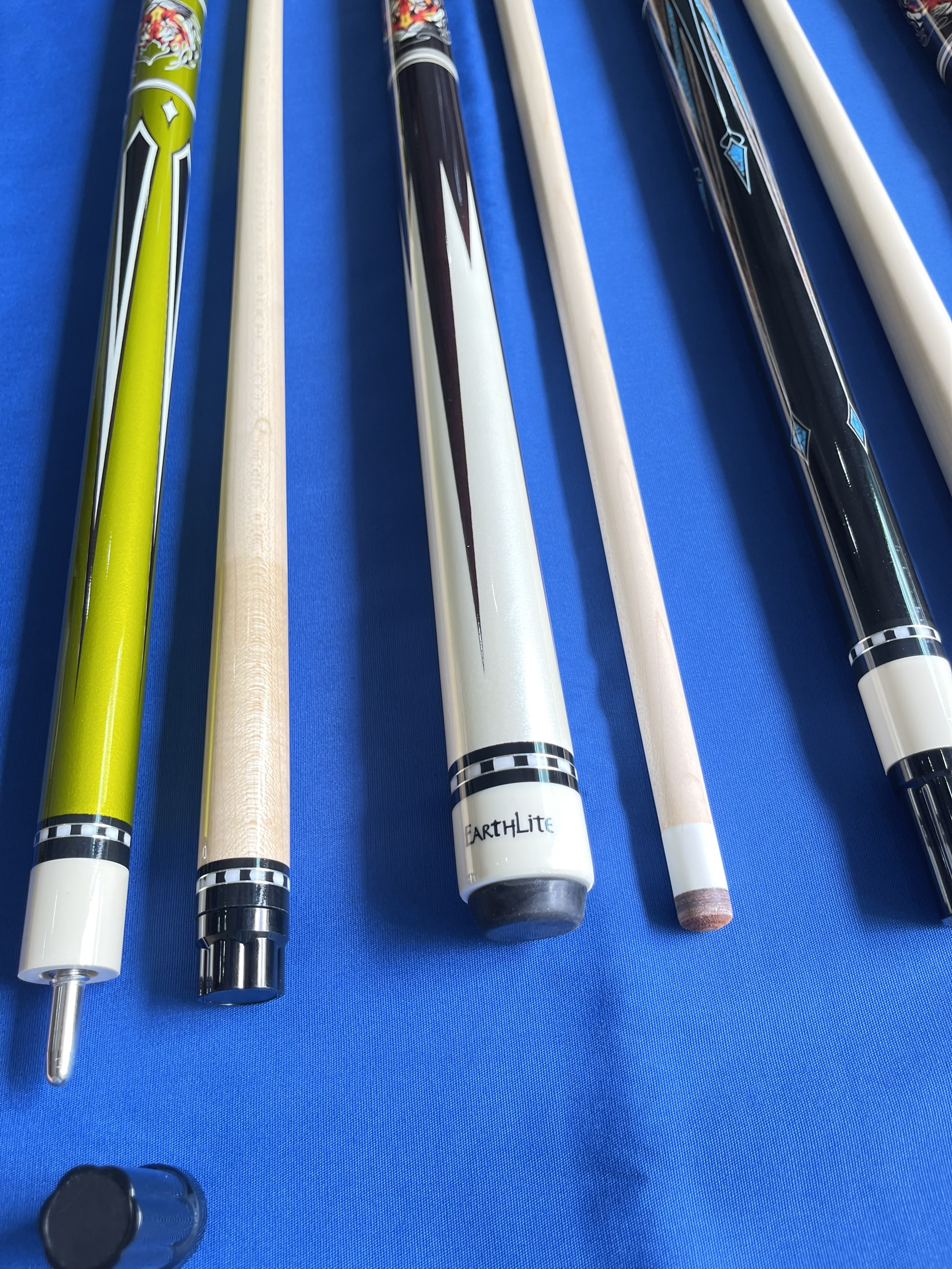 [MUA 1 CÂY TẶNG 3 PHỤ KIỆN ĐI KÈM] Cơ bida lỗ EarthLite