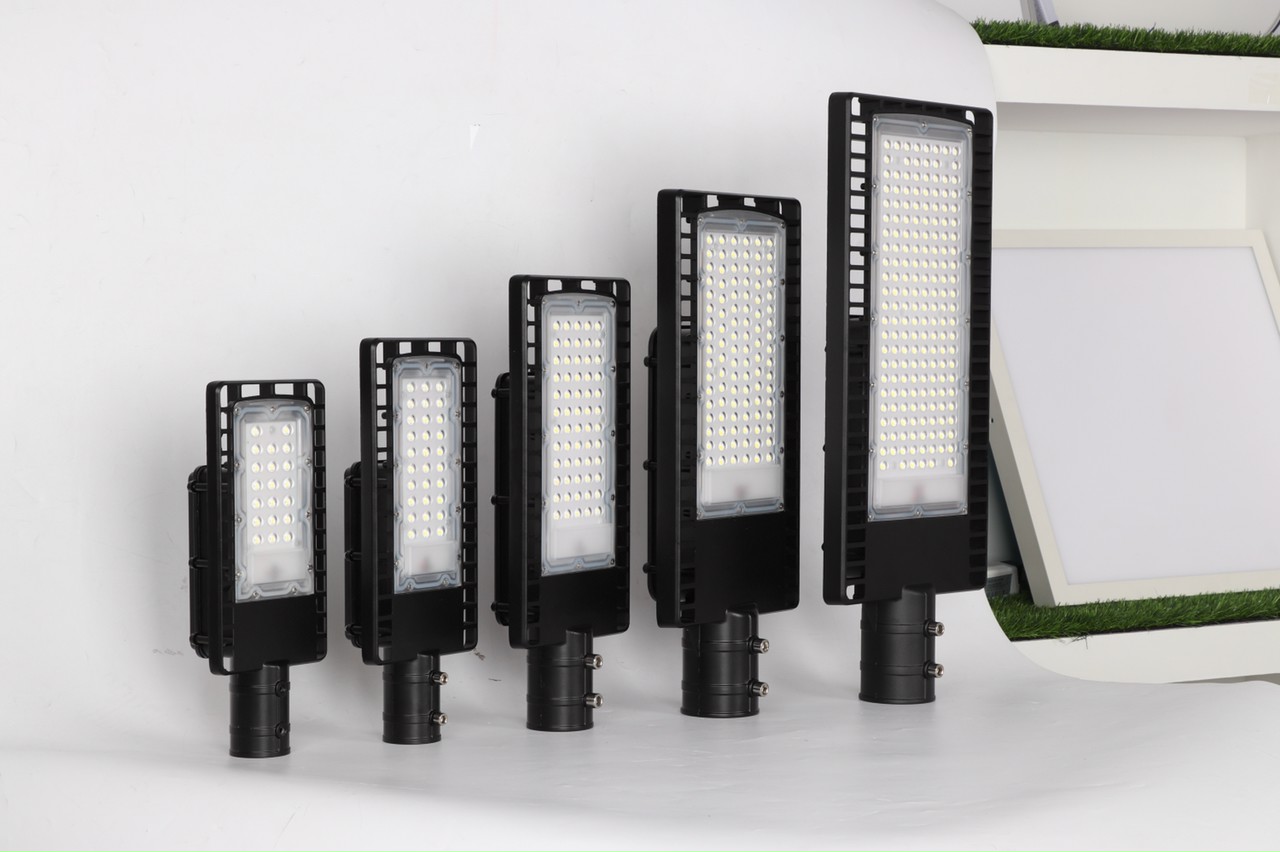 Đèn chiếu sáng đường phố 50w chip SMD siêu sáng