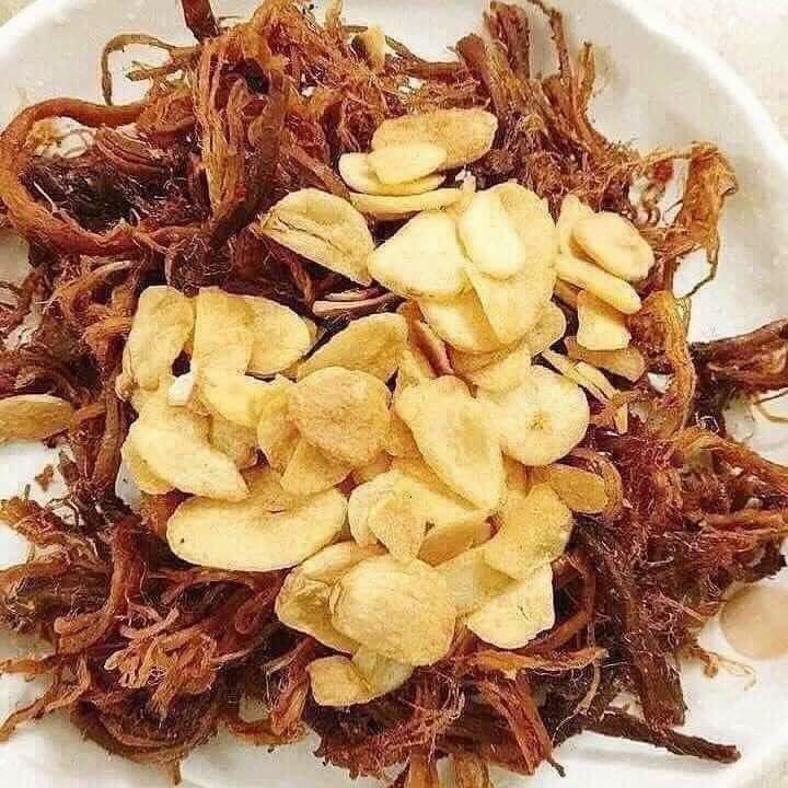 KHÔ HEO CHÁY TỎI
