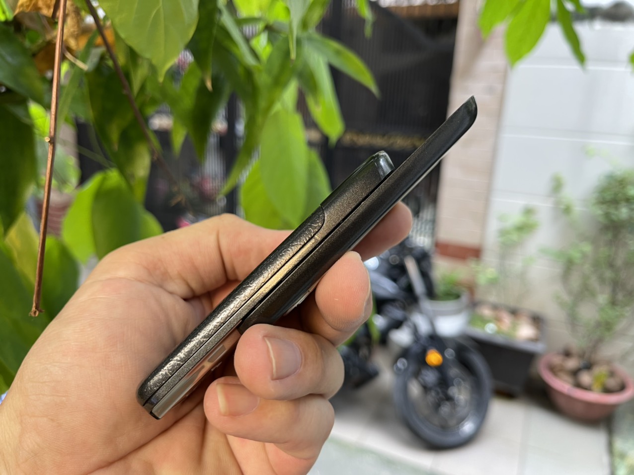LK Điện thoại Nokia E65 chính hãng màu bạc