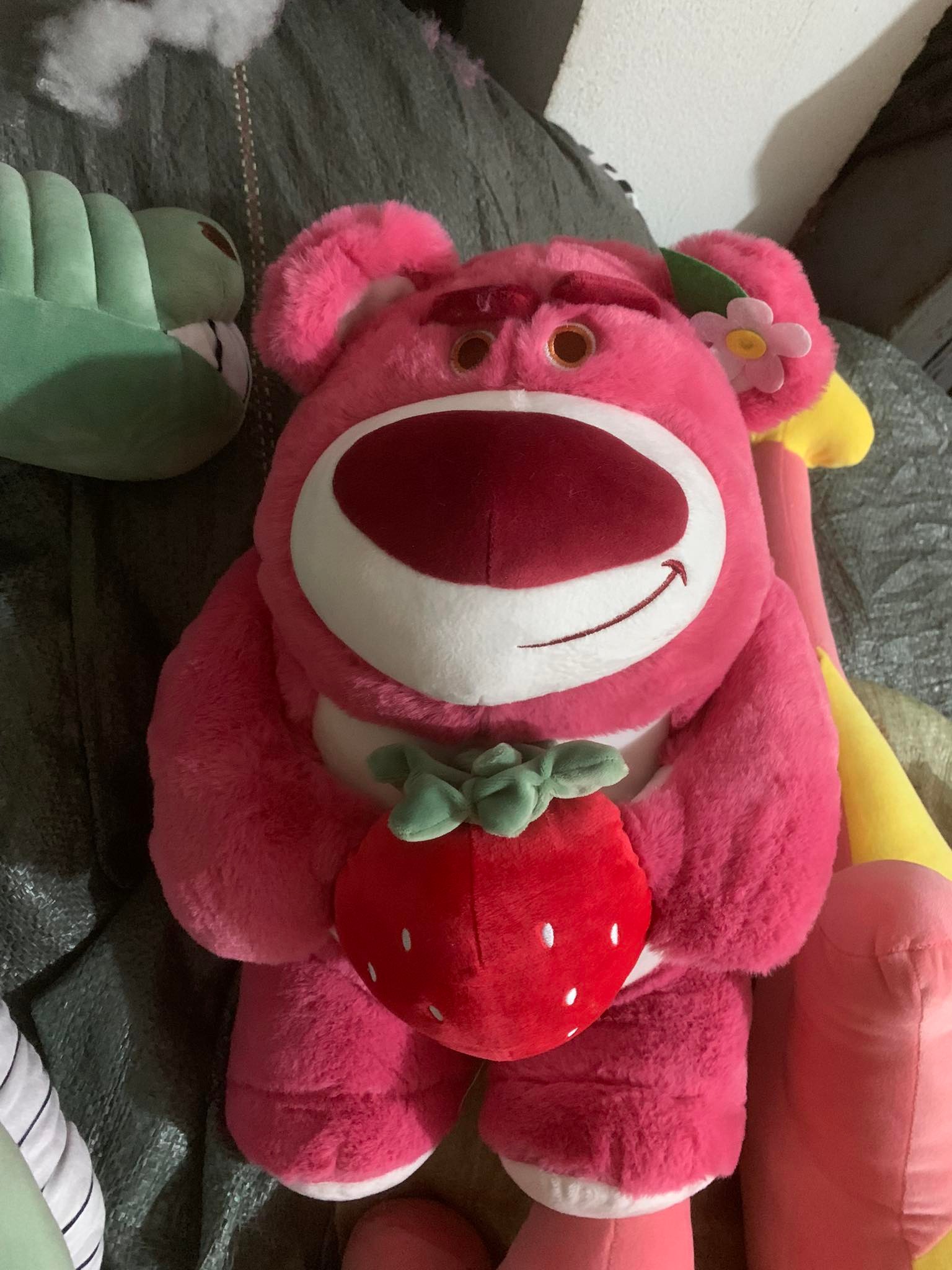 Gấu Bông Gấu Dâu Lotso Disney