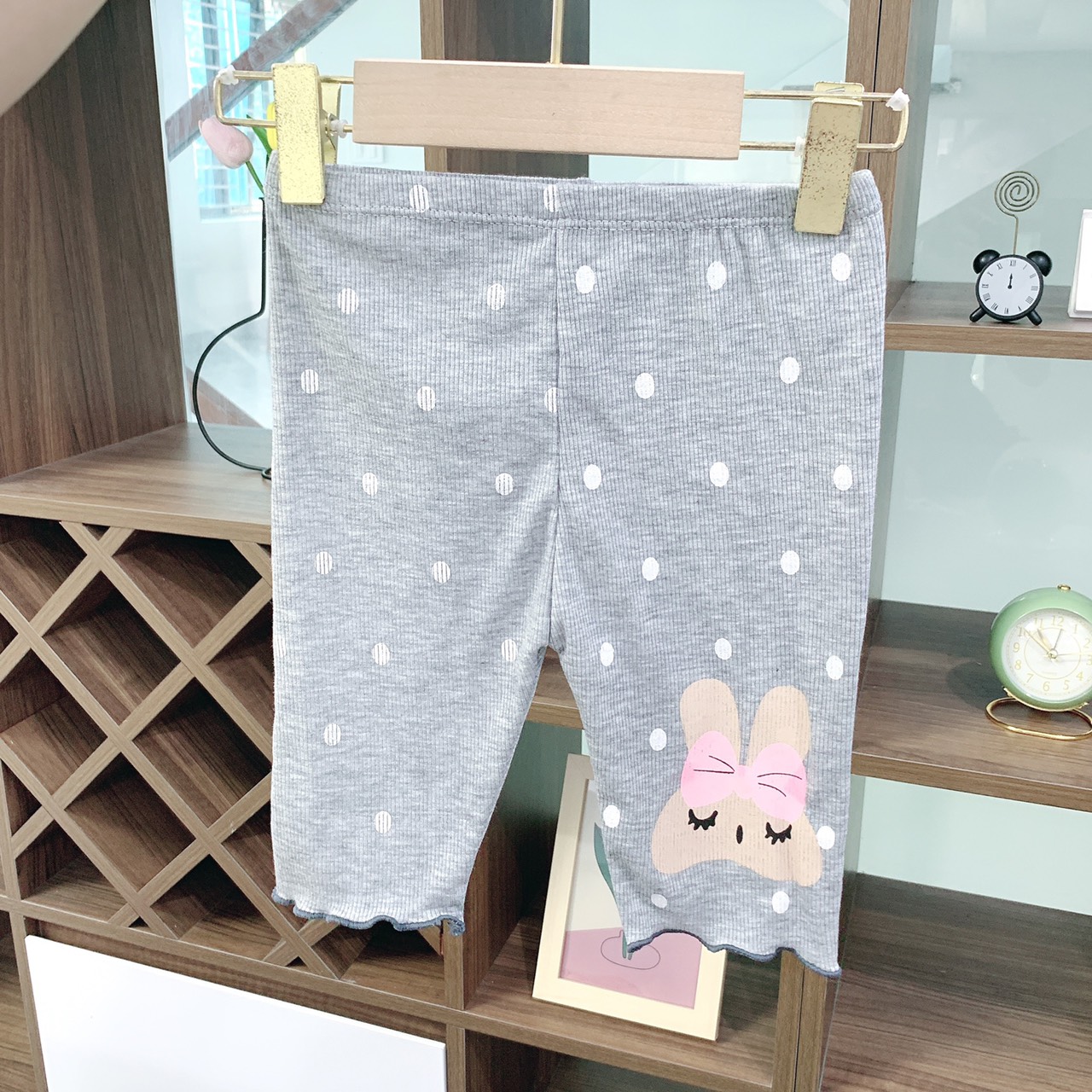 Q01N - quần legging lửng bé gái 8-18kg