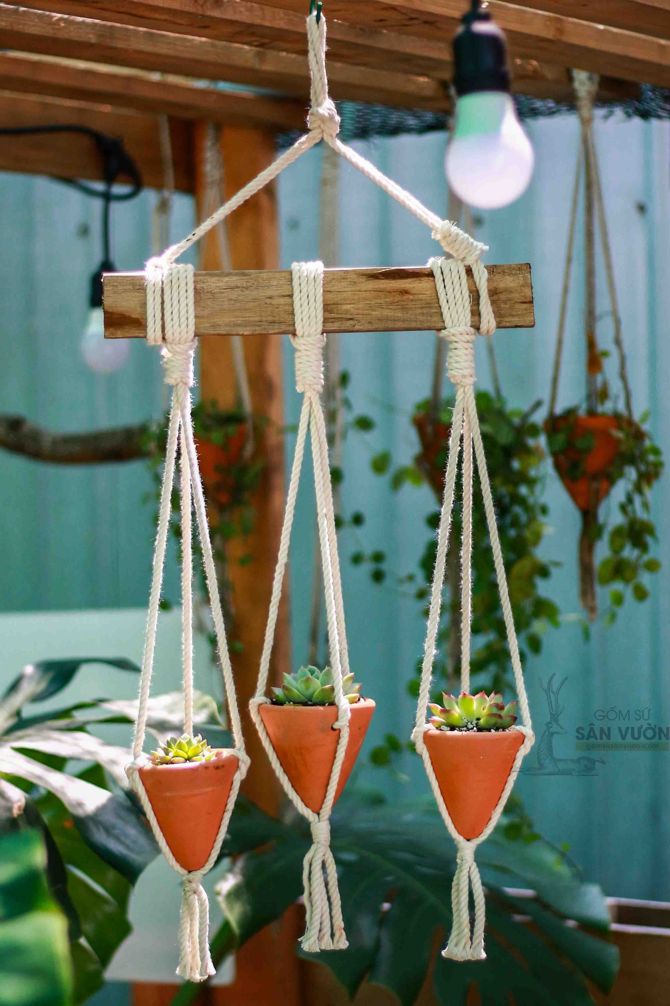 Combo 3 Chậu Treo Decor Gốm Đất Nung hình Bánh Ú ( Chóp Nón ) - Gốm Sứ Sân Vườn