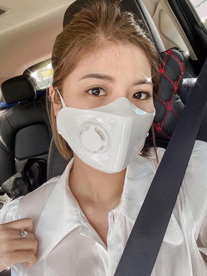 [HCM]Khẩu trang trong suốt XC99