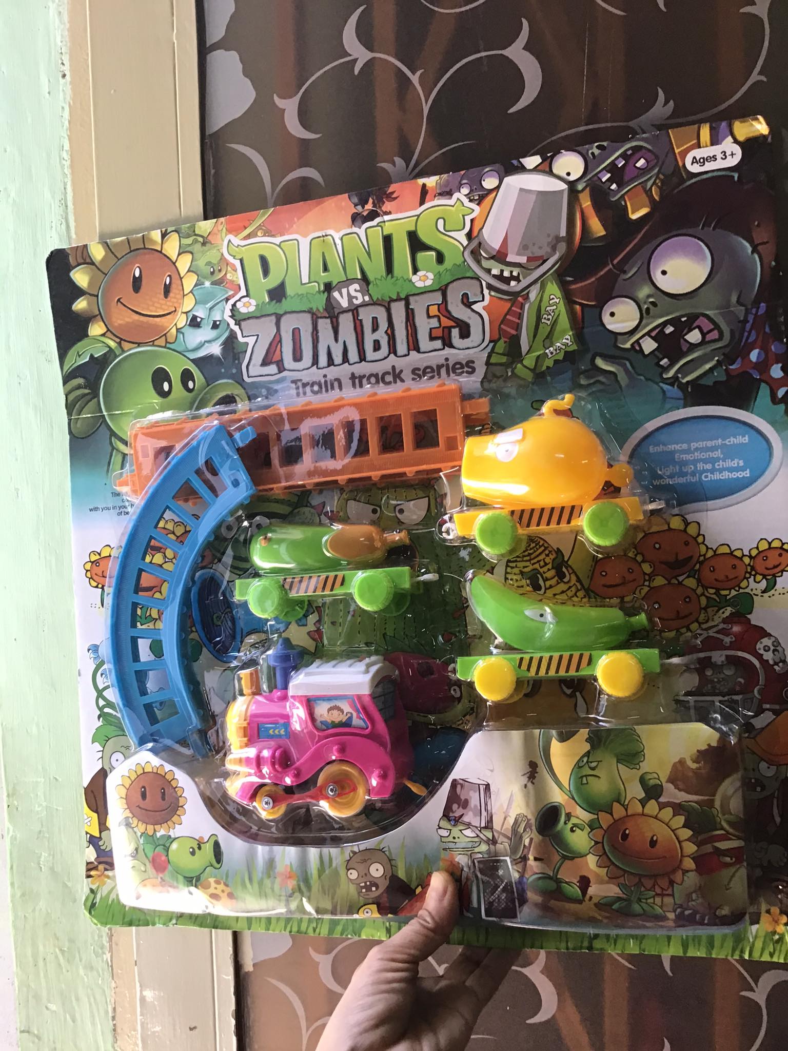 [HCM]VỈ ĐỒ CHƠI XE LỬA ZOMBIES