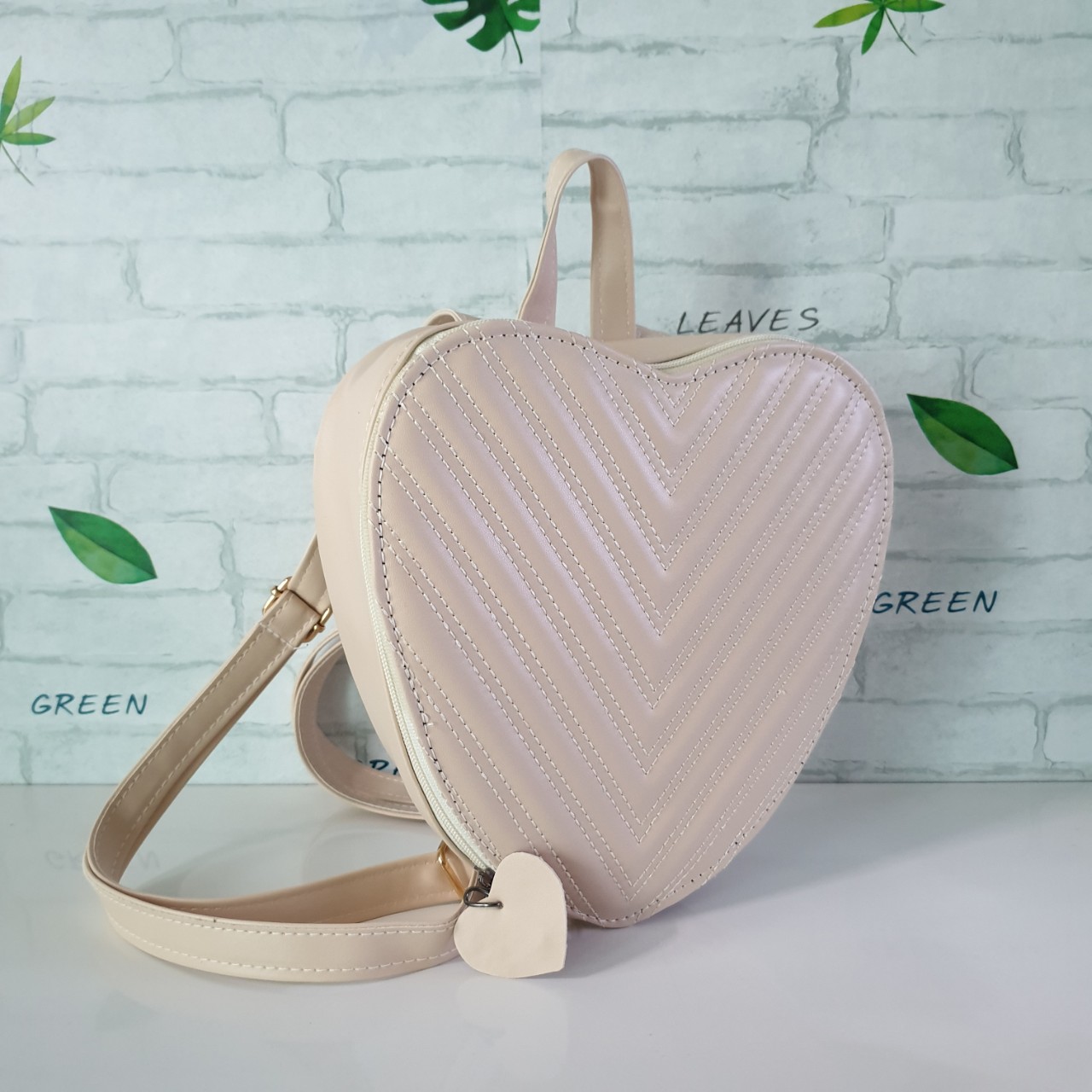 Balo Trái Tim Thủy Tiên