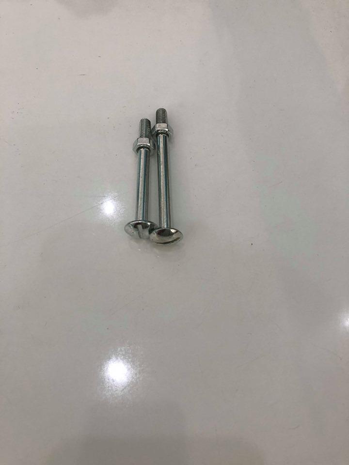 Ốc bắt cốp xe honda cub 81, 82 ...