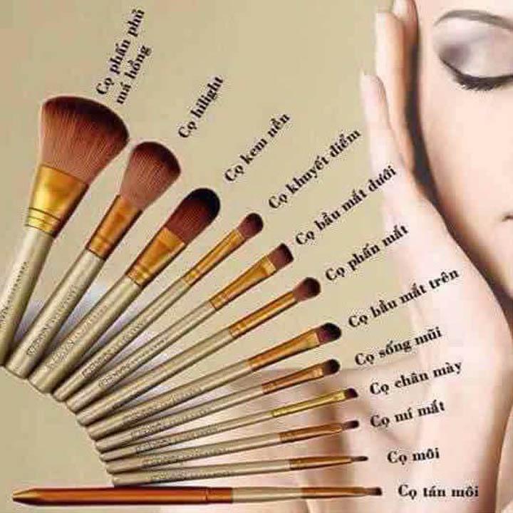 Bộ Cọ Trang Điểm Naked 12 Món