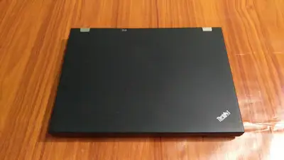 Laptop Lenovo Intel Core i5 2.5Ghz, Ram 4G, ổ cứng SSD 120G, dùng làm văn phòng, học tập, giải trí, chơi game nhẹ