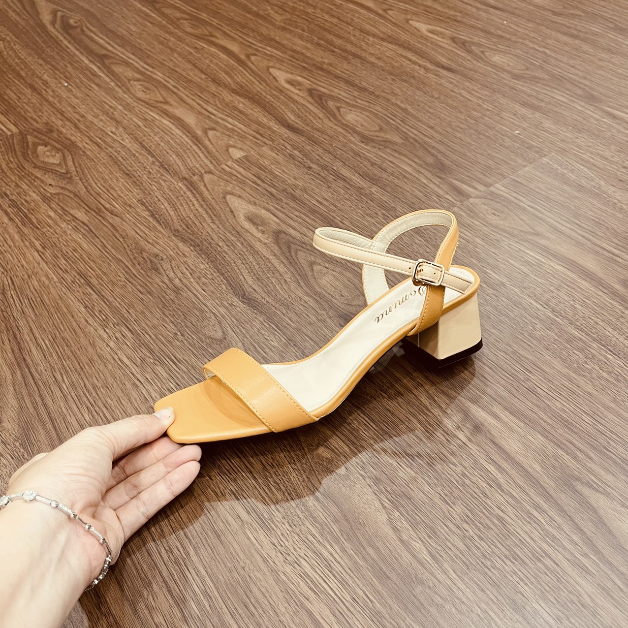 Sandal quai ngang gót 5cm MT326