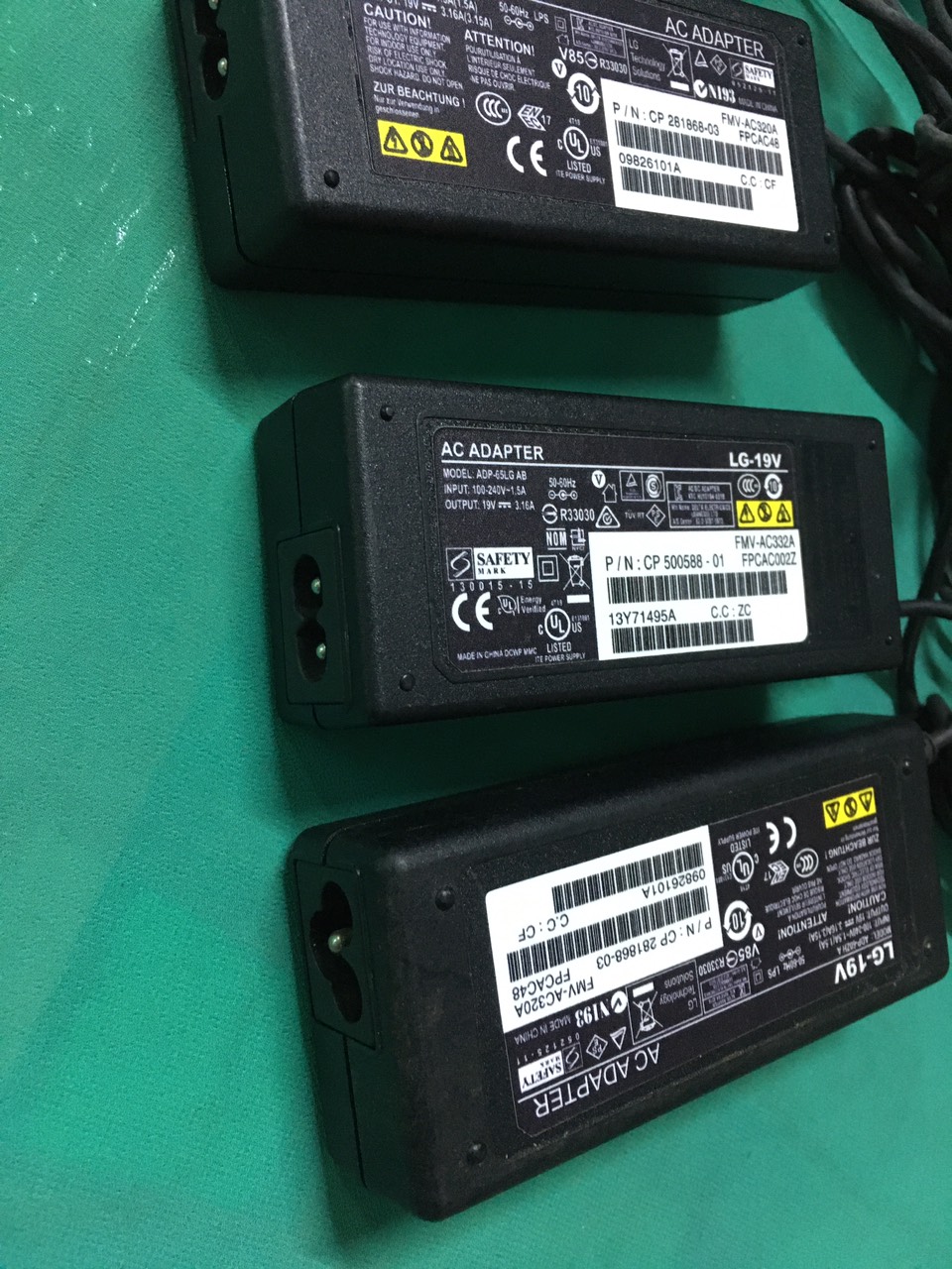 Adapter màn hình LG 19V 3.16A nguồn zin