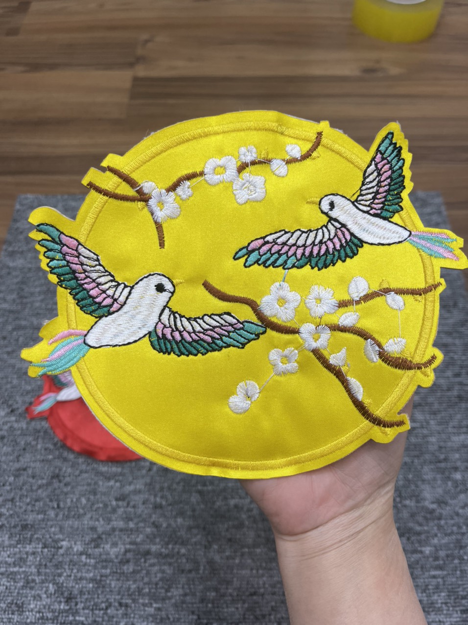 Miếng Sticker Thêu Ủi tròn chim gắn ao cách tân , áo dài | Lazada.vn