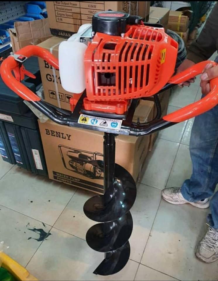 Máy Khoan Đất Kamastsu KM44