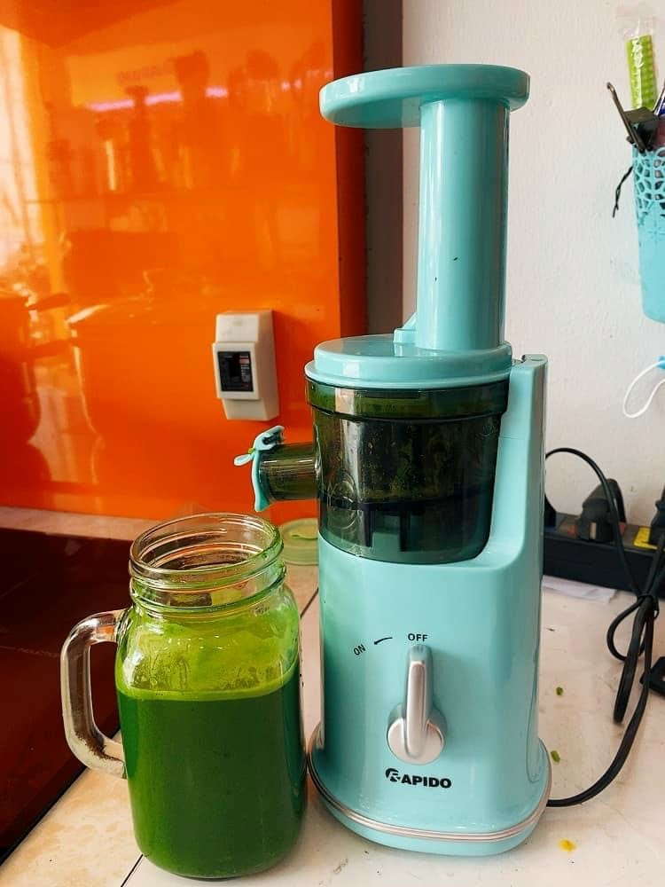 Máy ép chậm mini Rapido RSJ-120B Trắng - Xanh