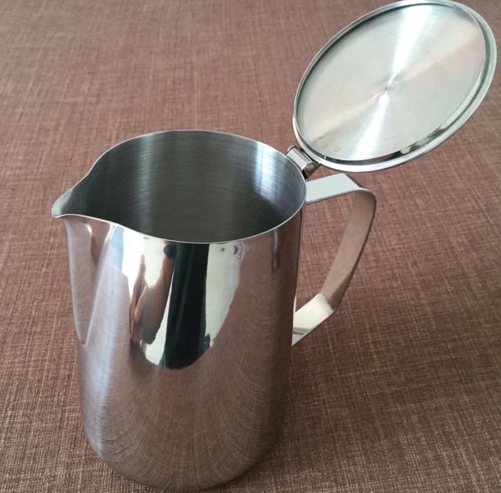 Ca đánh sữa inox cao cấp 2l co nap