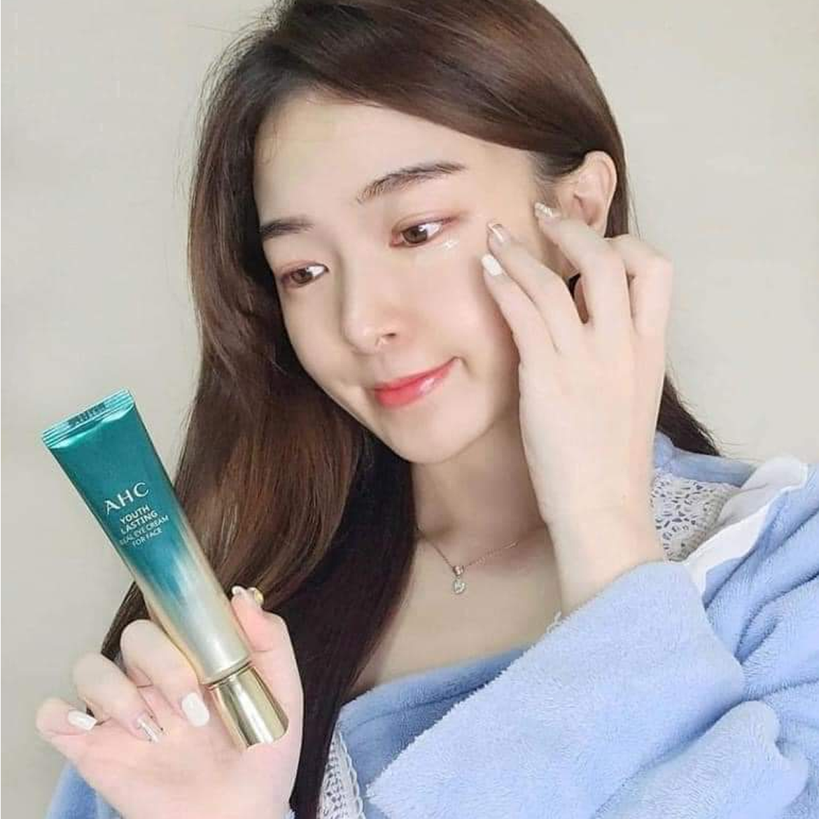 [HCM]Kem mắt AHC mới