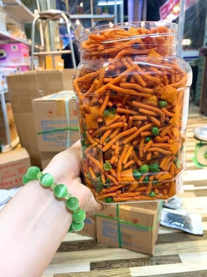 {500gram}   SNACK QUE CỦI