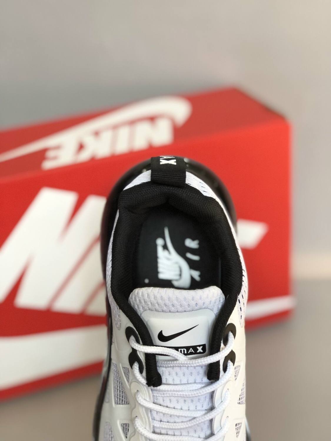 Giày Đế Hơi NIKE AIR MAX 720