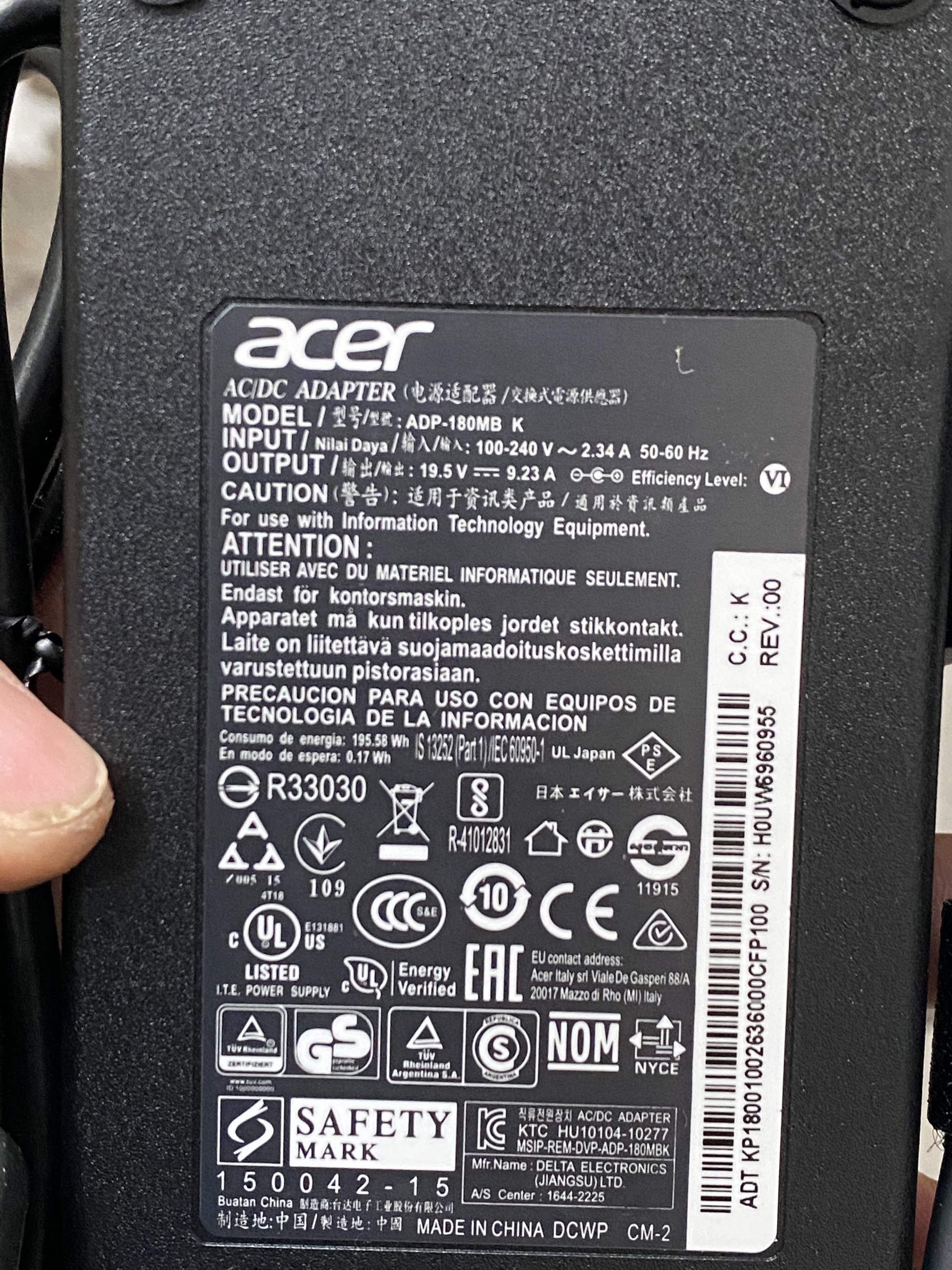 Sạc laptop acer gaming predator g3-572-70j1 19.5v-9.23a bản gốc