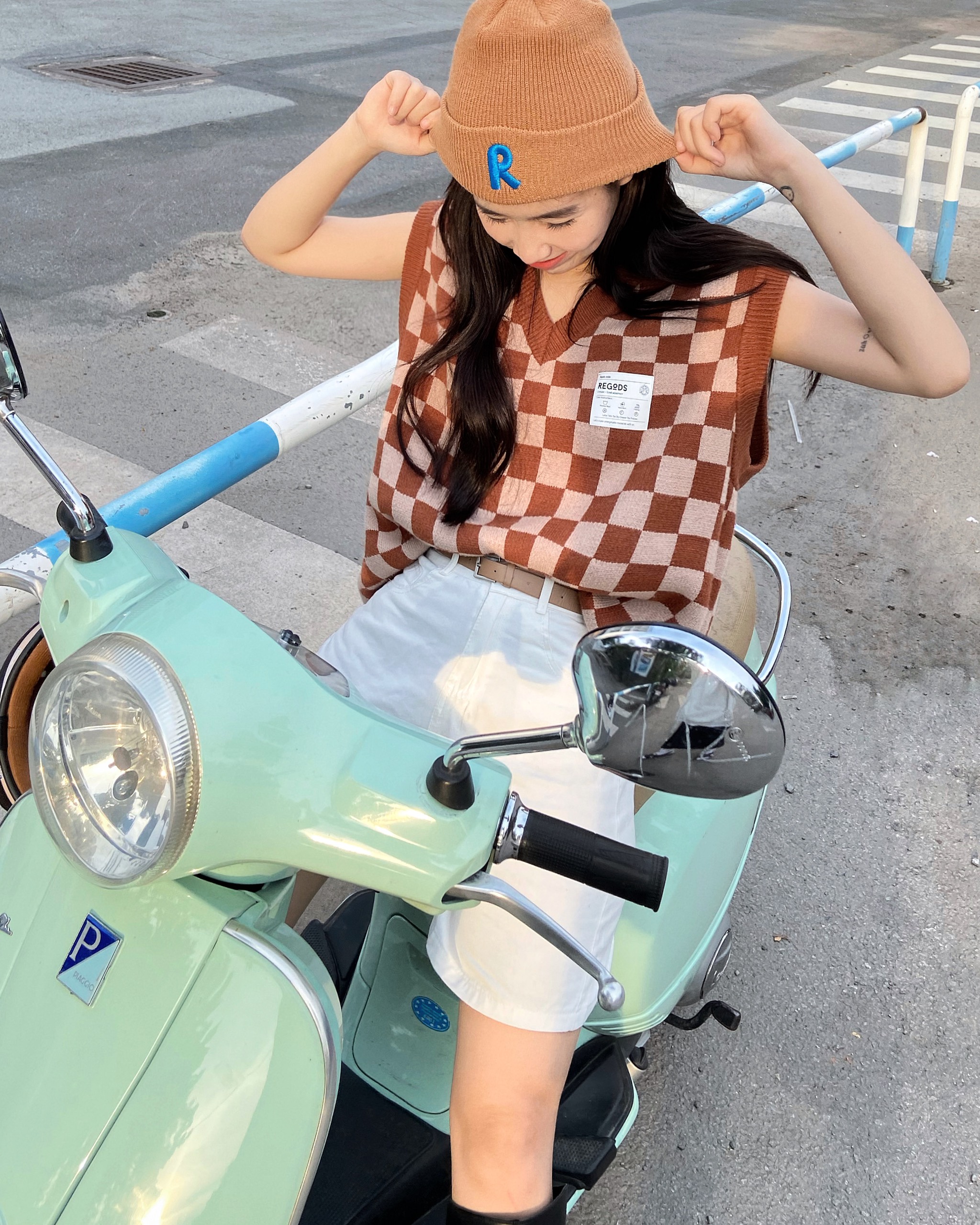 Áo Gile len Regods Unisex Form rộng ( GILE LEN )