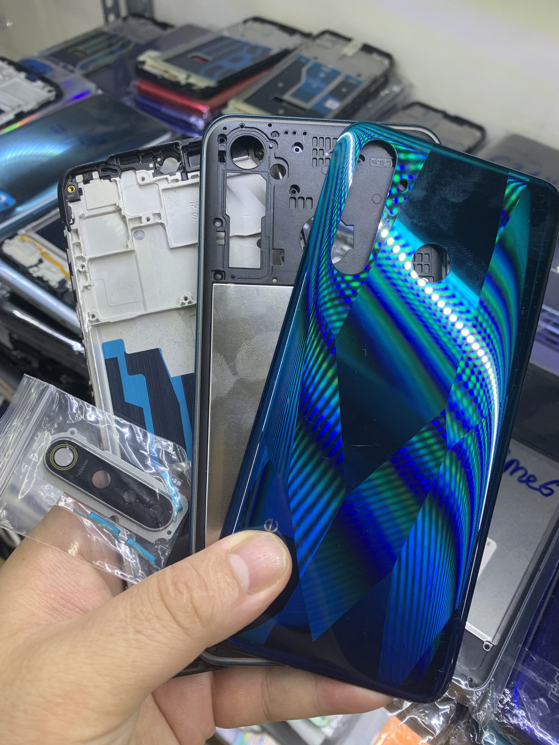 Bộ vỏ, xương điện thoại realme 5 pro / Realme Q