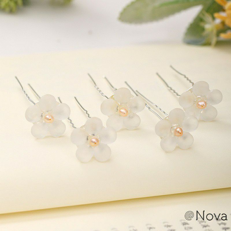 [HCM]Trâm cài tóc hoa trắng nhụy vàng