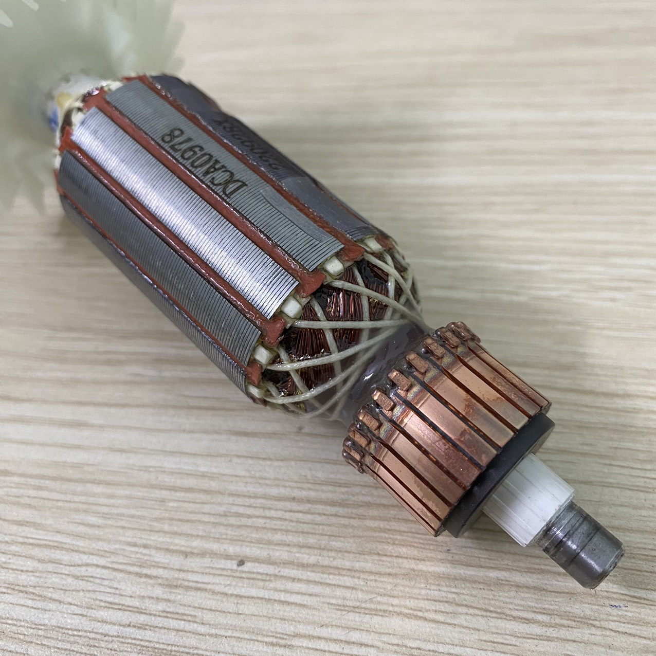 (Hàng DCA) Rotor mài BOSCH GWS 750-100, GWS 750-125 dây đồng 220V - Tặng chổi than