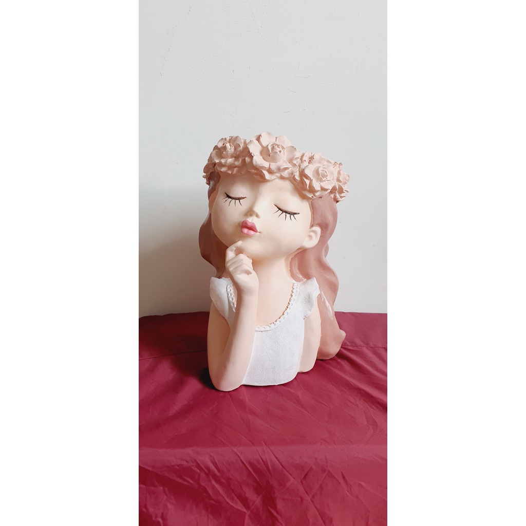 QUÀ TẶNG 20-11 Bình hoa trang trí lọ hoa decor hình cô gái cắm hoa babi khô, hoa tulip