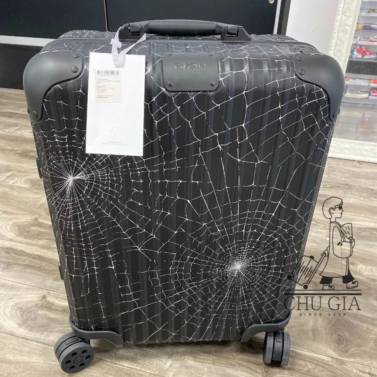 Vali Cao Cấp Rimowa Supreme 2021
