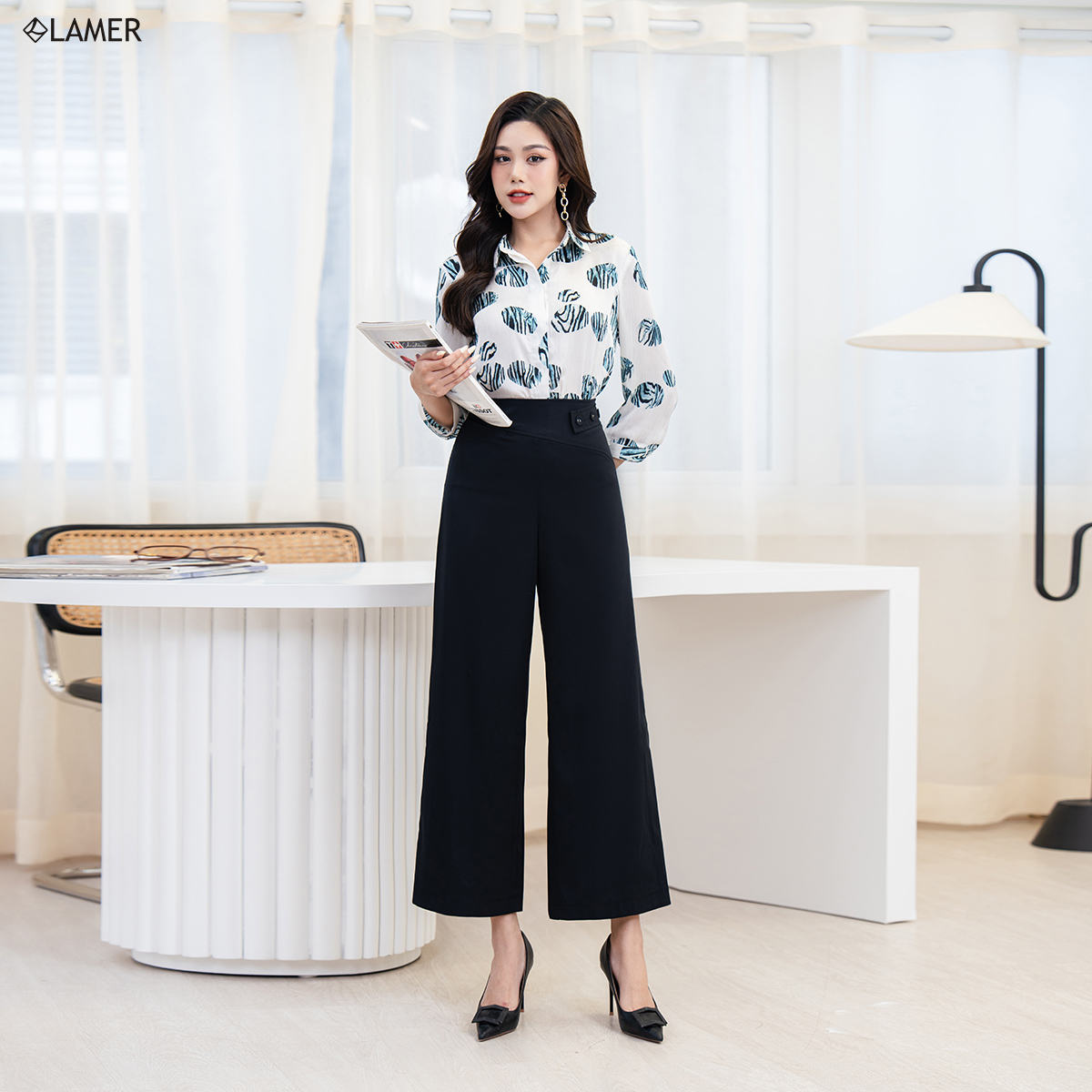 Áo sơ mi nữ lụa cổ đức họa tiết LAMER L61H22Q060