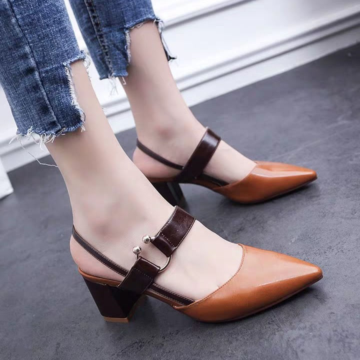 [HCM]Giaỳ cao gót bít mũi khoét eo đế vuông cao 7cm