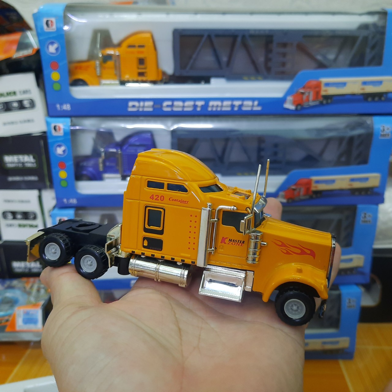 Mô hình xe container đầu kéo tỉ lệ 1:48 đồ chơi trẻ em