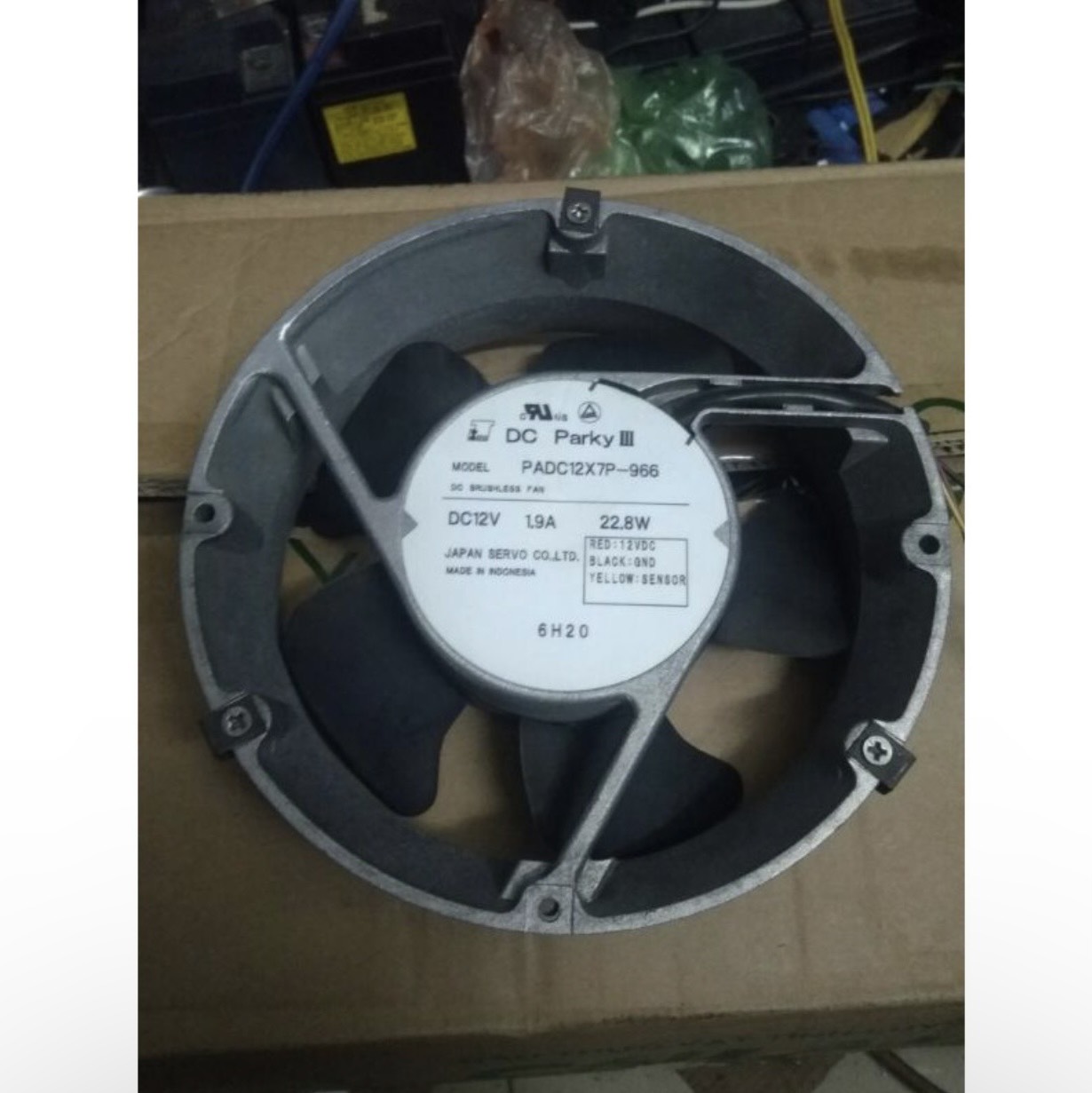 Quạt tản nhiệt Servo 17 Cm