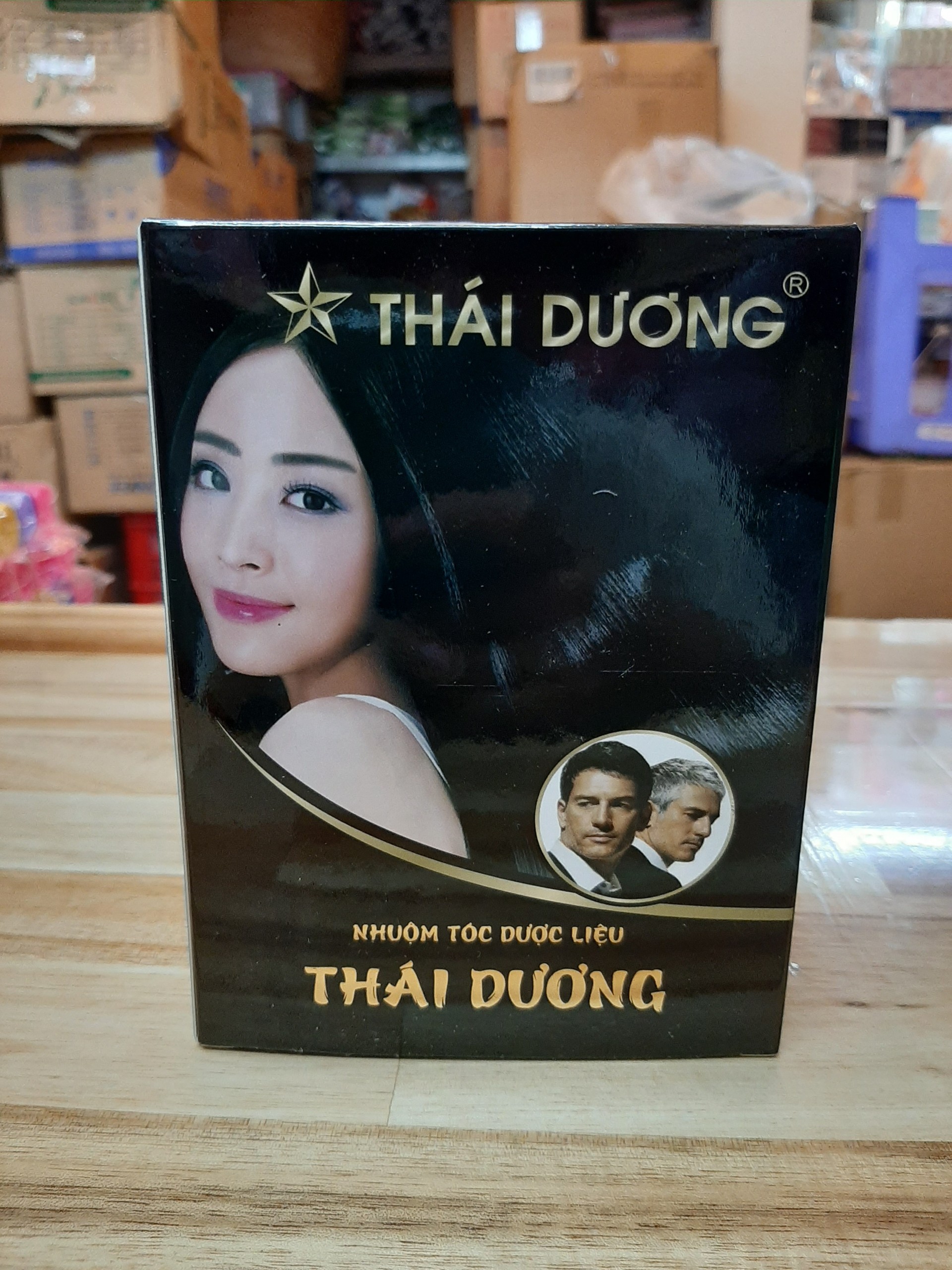 Nhuộm tóc dược liệu Thái Dương màu đen hộp 5 gói
