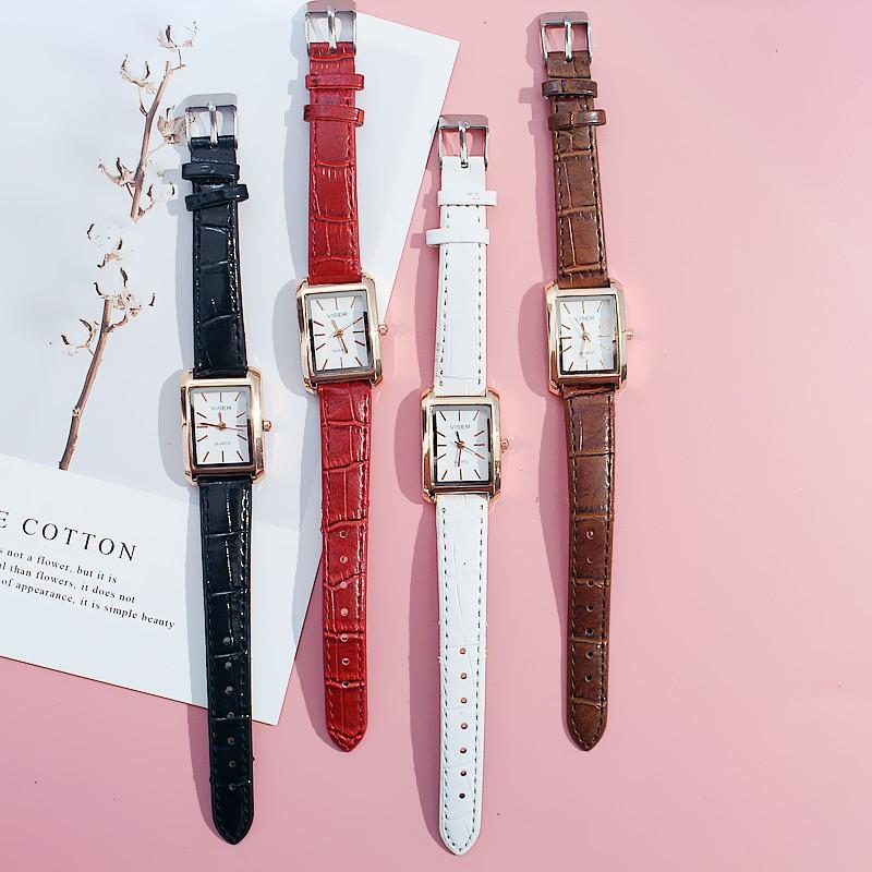 Đồng hồ thời trang nữ dây da mặt vuông viser QA644