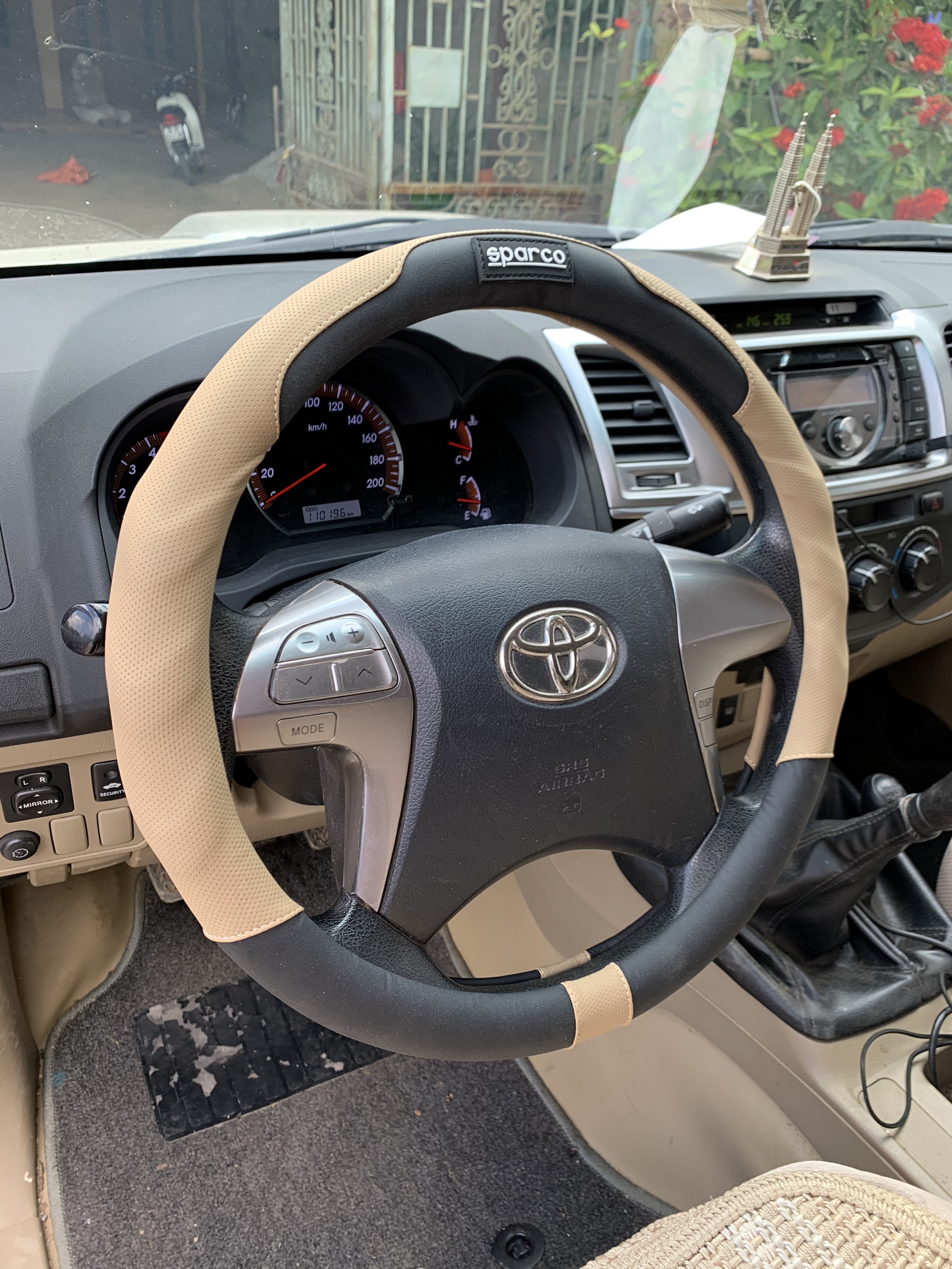 Bọc vô lăng SPARCO Cao Cấp Đủ Mầu Đủ Kích CỠ