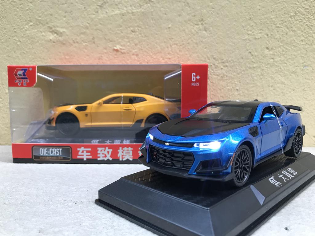 Mô hình xe CHEVROLET Camaro 2022 - 1:32