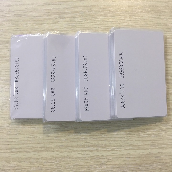 Thẻ Từ Chấm Công Nhựa