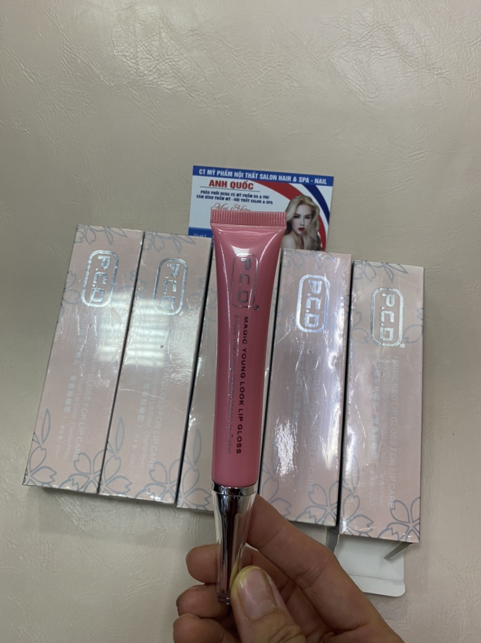 dưỡng kích màu sau xăm pcd