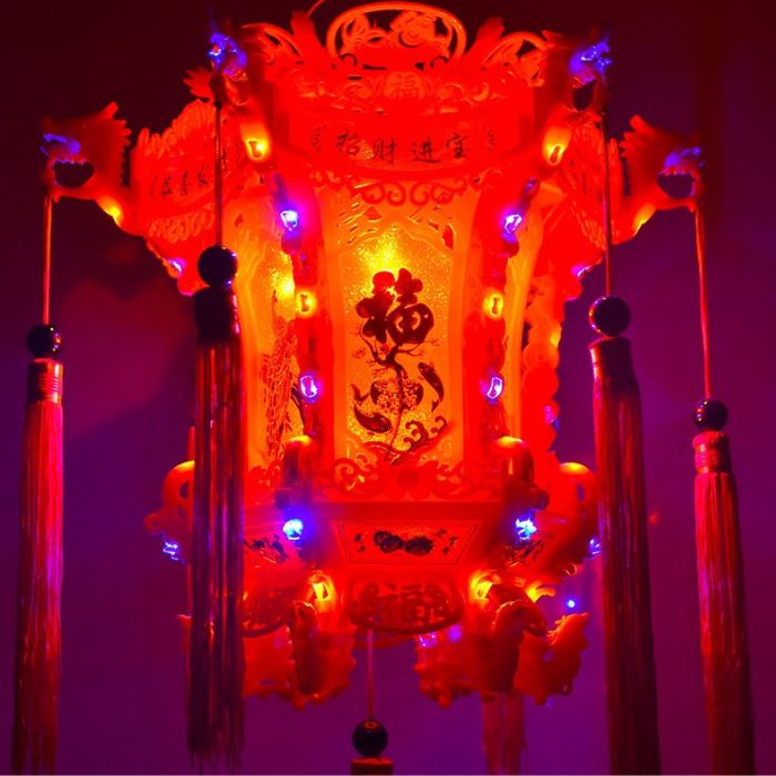 Đèn Lồng xoay 360 độ size 60X60