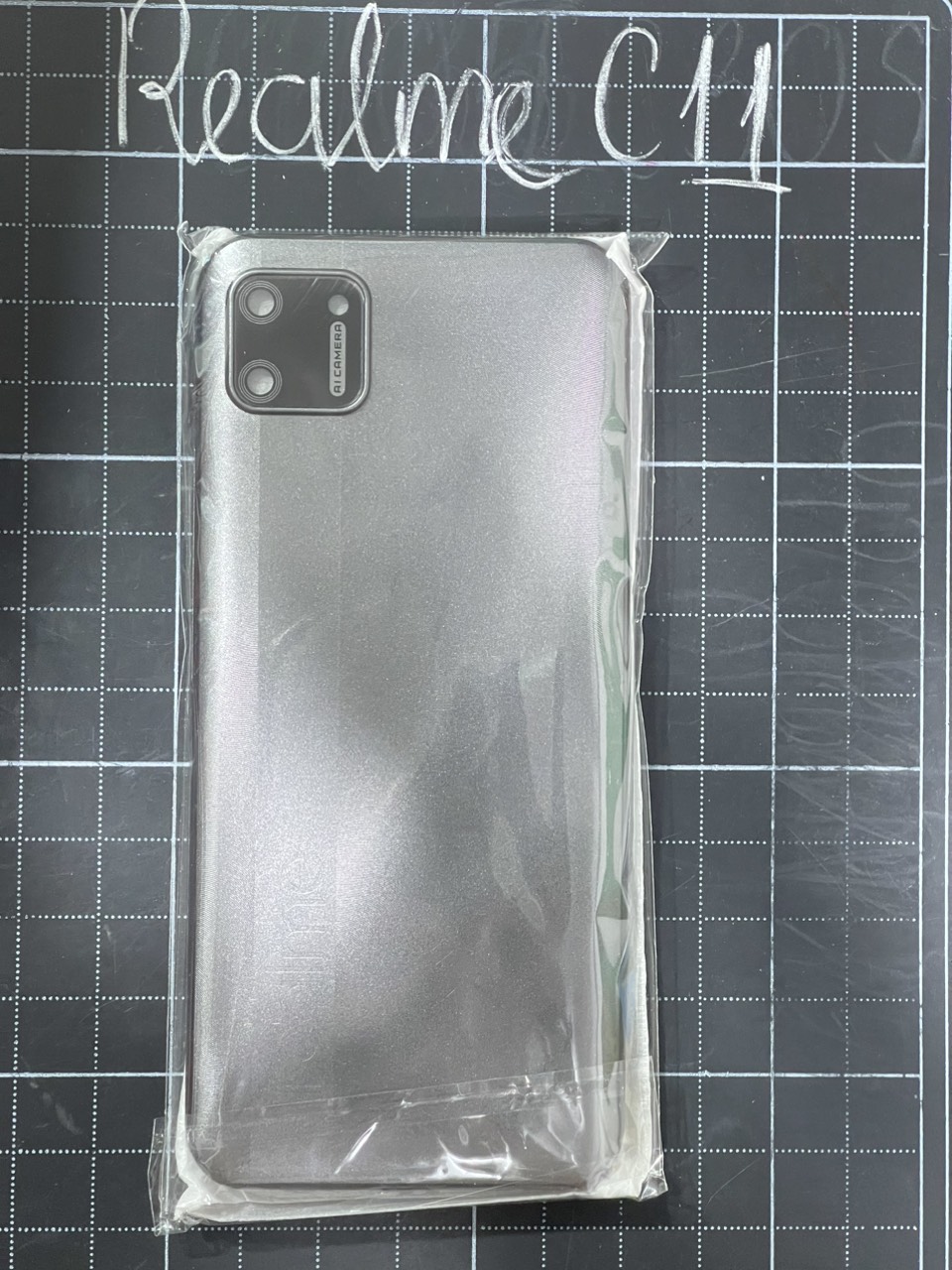 Vỏ bộ thay thế Realme C11 kèm khay sim và kính camera