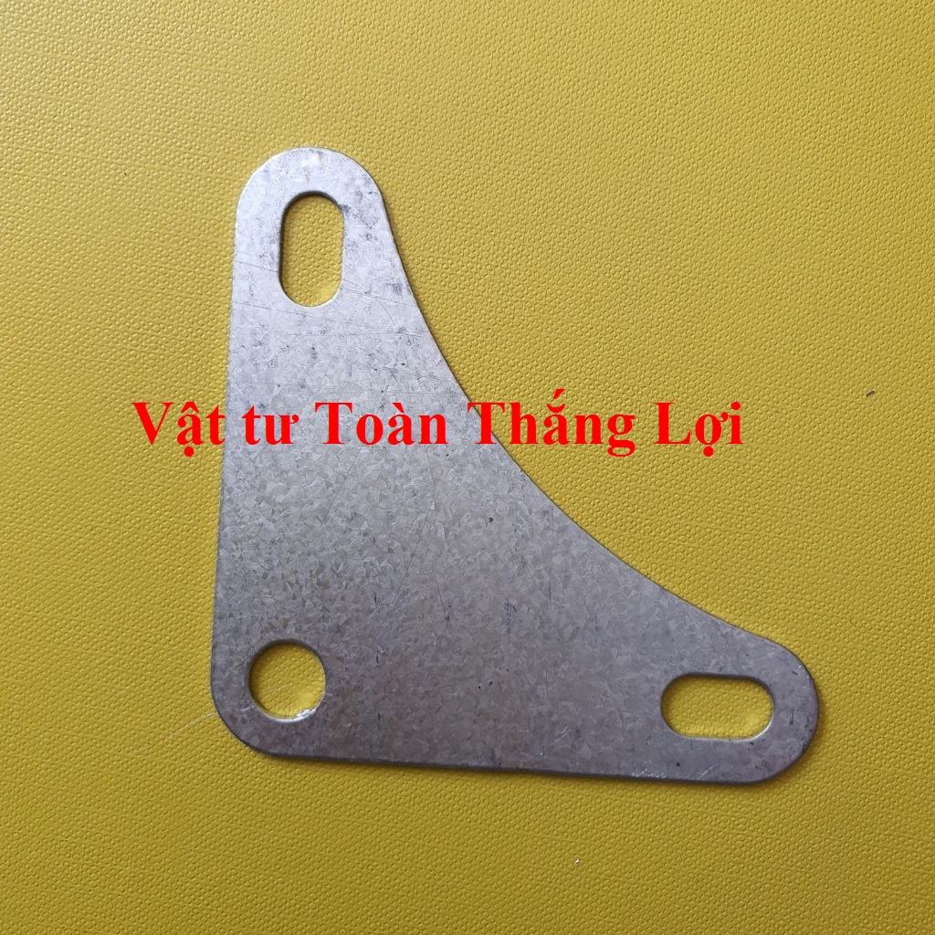 Bát tam giác bắt kệ sắt V lỗ