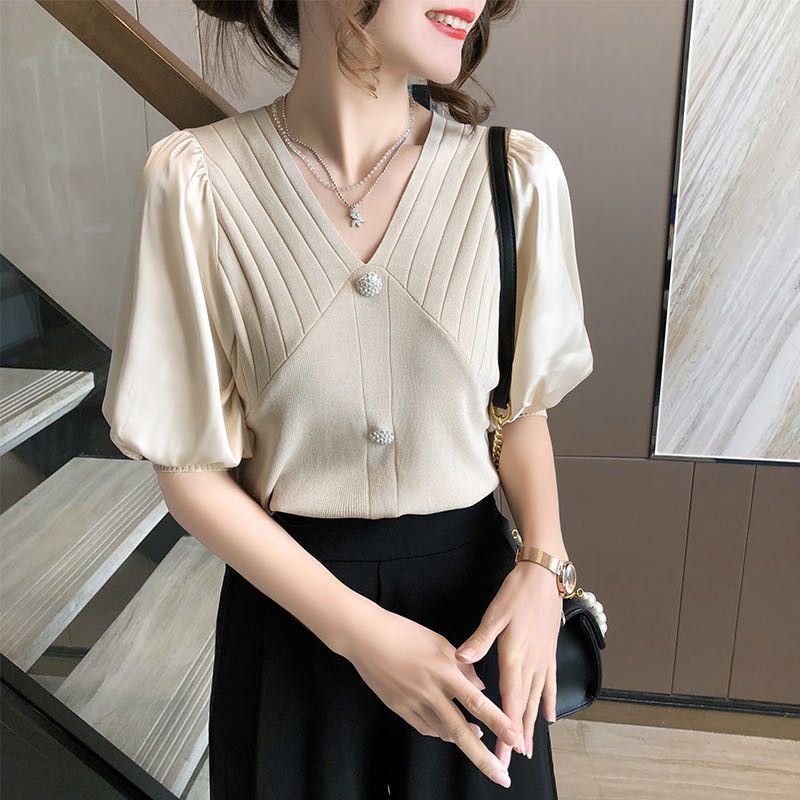 Áo thun len cổ tim tay voan phồng
