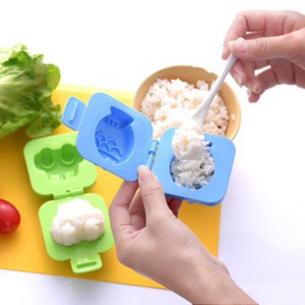 Khuôn cơm 3 chiếc bento