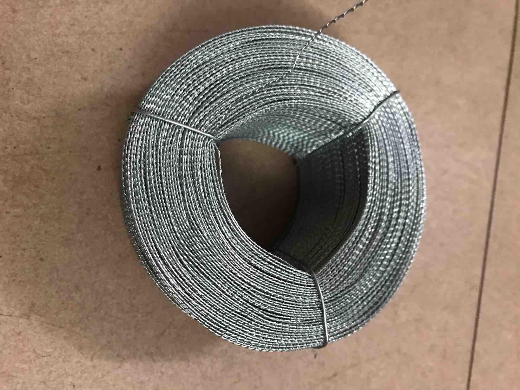 Dây chì kẹp hạt chì chống trộm (900g 1 cuộn )