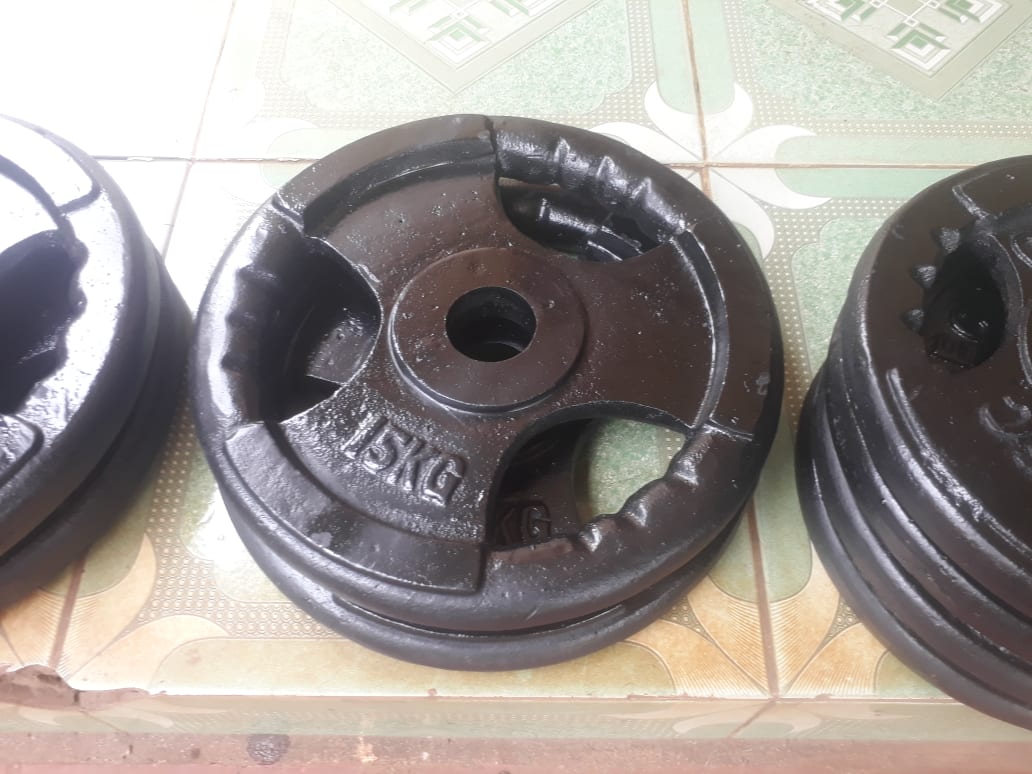 Bánh Tạ Gang Đúc Lỗ To phi 50